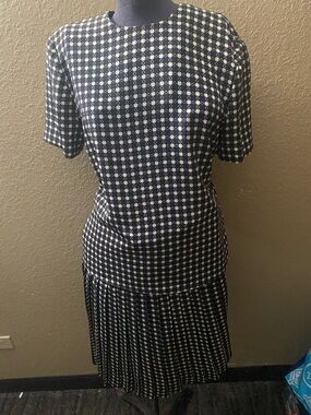 Navy and White Geometric Print skirt set